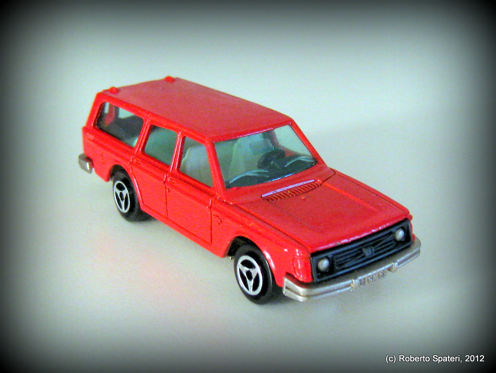 Majorette Volvo 245 D (n.220)